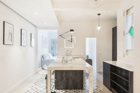 3 bedrooms apartment for sale in Barcelona, Catalonia, Spain № 6275 - photo 8