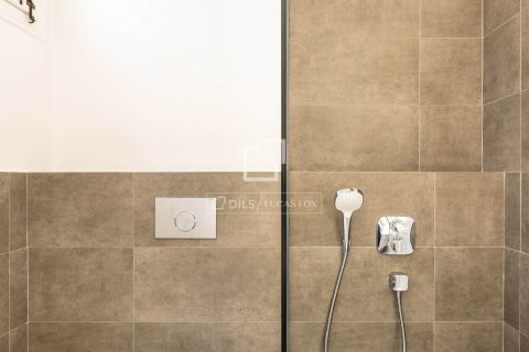 3 bedrooms apartment for sale in Barcelona, Catalonia, Spain № 6275 - photo 20