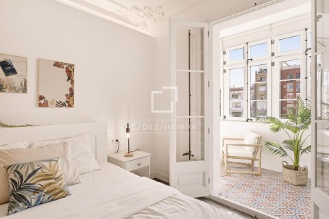 3 bedrooms apartment for sale in Barcelona, Catalonia, Spain № 6275 - photo 11