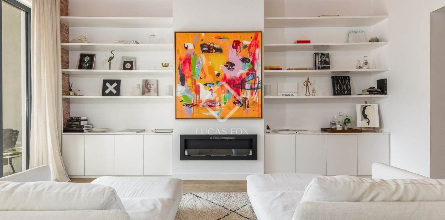 Квартира с 3 спальнями в Эшампле, Барселона, Каталония, Испания № 2719