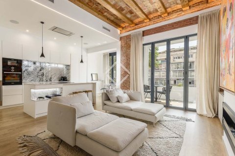 Квартира с 3 спальнями в Эшампле, Барселона, Каталония, Испания № 2721