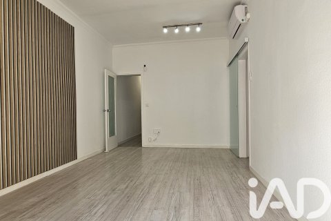4 bedrooms apartment for sale in Barcelona, Catalonia, Spain № 7457 - photo 19