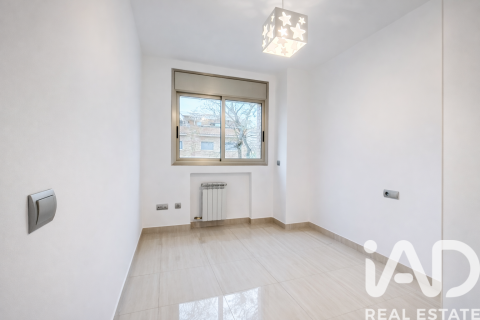 4 bedrooms townhouse for sale in Salou, Tarragona, Catalonia, Spain № 7460 - photo 11