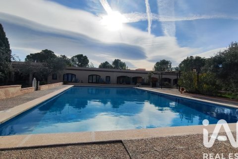 15 bedrooms house for sale in El Molar, Tarragona, Catalonia, Spain № 7458 - photo 15