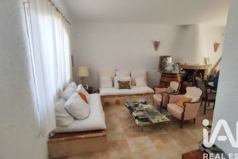 15 bedrooms house for sale in El Molar, Tarragona, Catalonia, Spain № 7458 - photo 26