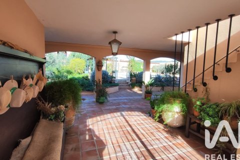 15 bedrooms house for sale in El Molar, Tarragona, Catalonia, Spain № 7458 - photo 22