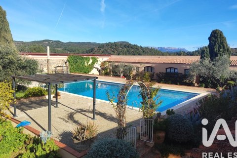 15 bedrooms house for sale in El Molar, Tarragona, Catalonia, Spain № 7458 - photo 16