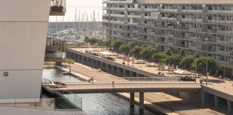 3 chambres apartment à vendre à Badalona, Barcelona, Catalonia, Spain № 3604