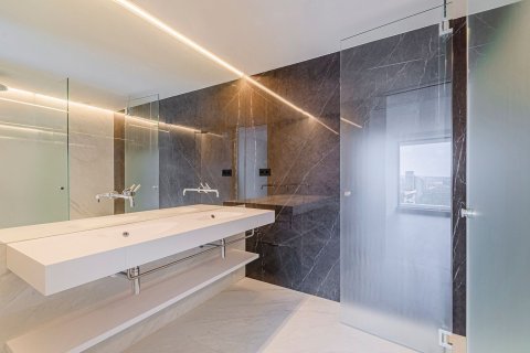 3 chambres apartment à vendre à Barcelona, Catalonia, Spain № 3598 - photo 12