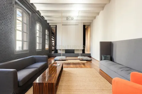 Apartamento de 2 dormitorios en venta en Barcelona, Cataluña, Spain № 6926 - foto 8