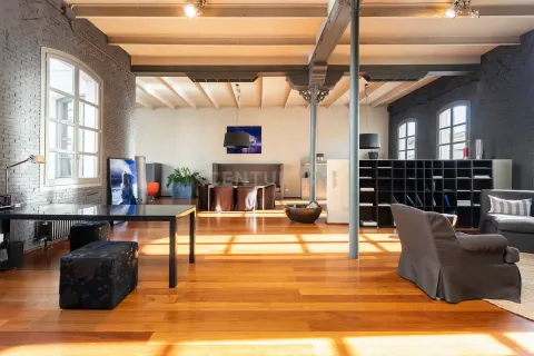 2 bedrooms apartment for sale in Barcelona, Catalonia, Spain № 6926