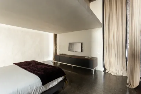 Apartamento de 2 dormitorios en venta en Barcelona, Cataluña, Spain № 6926 - foto 18