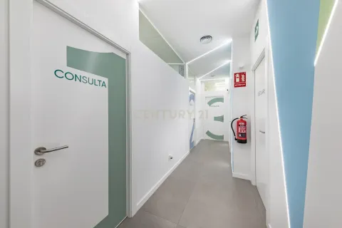 4 chambres commercial property à vendre à Terrassa, Barcelona, Catalonia, Spain № 6922 - photo 9