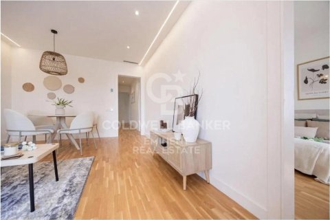 Купить квартиру в Барселона, Испания с 3 спальни, 100м², № 7943 - фото 18