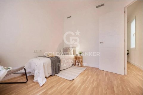Купить квартиру в Барселона, Испания с 3 спальни, 100м², № 7943 - фото 10