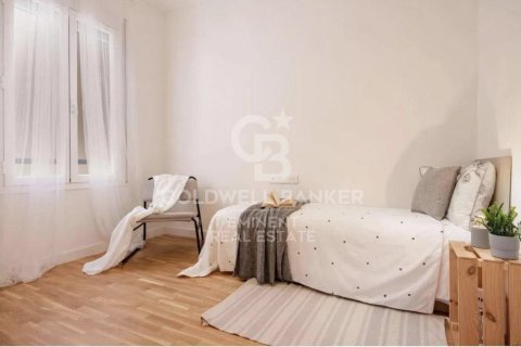 Купить квартиру в Барселона, Испания с 3 спальни, 100м², № 7943 - фото 9