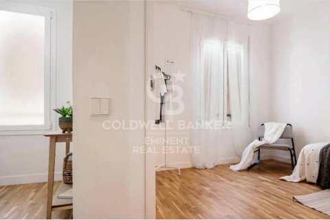Купить квартиру в Барселона, Испания с 3 спальни, 100м², № 7943 - фото 11