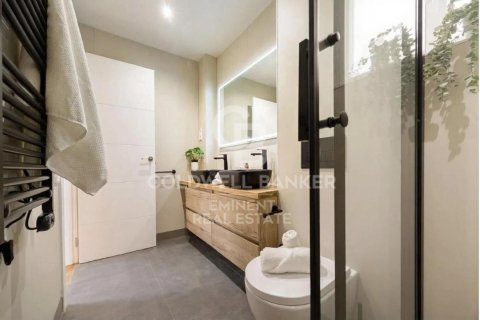 Купить квартиру в Барселона, Испания с 3 спальни, 100м², № 7943 - фото 12