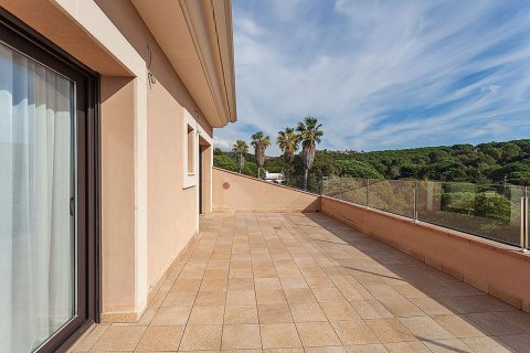 Купить дом в Льорет-де-Мар, Испания с 7 комнат, № 1534 - фото 21