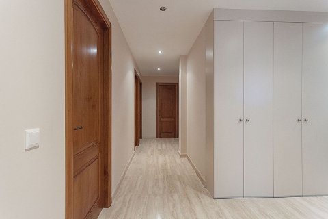 Купить дом в Льорет-де-Мар, Испания с 7 комнат, № 1534 - фото 18