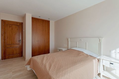 Купить дом в Льорет-де-Мар, Испания с 7 комнат, № 1534 - фото 25