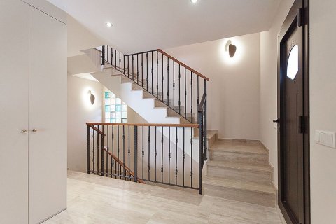 Купить дом в Льорет-де-Мар, Испания с 7 комнат, № 1534 - фото 26