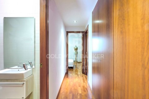 Купить квартиру в Барселона, Испания с 2 спальни, 105м², № 7770 - фото 15
