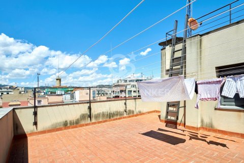 Купить квартиру в Барселона, Испания с 2 спальни, 105м², № 7770 - фото 4