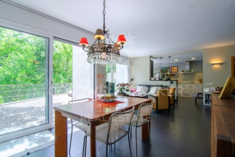 Купить дом в Серданьола-дель-Вальес, Испания с 5 спален, 184м², № 7769 - фото 12