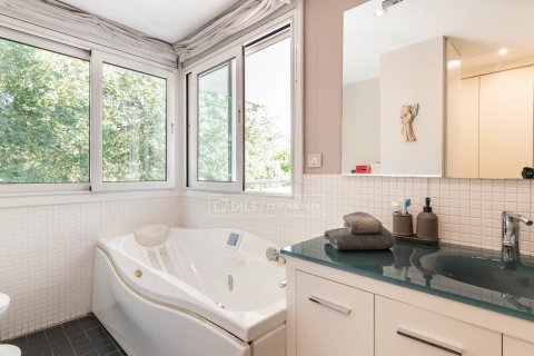 6 chambres villa à vendre à Sant Cugat Del Valles, Barcelona, Catalonia, Spain № 3923 - photo 22