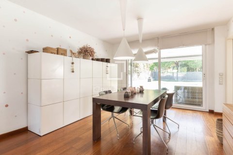 6 chambres villa à vendre à Sant Cugat Del Valles, Barcelona, Catalonia, Spain № 3923 - photo 3