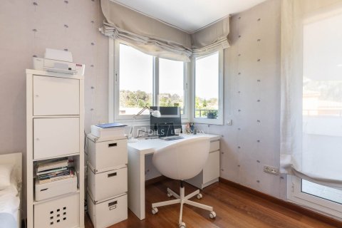 6 chambres villa à vendre à Sant Cugat Del Valles, Barcelona, Catalonia, Spain № 3923 - photo 17