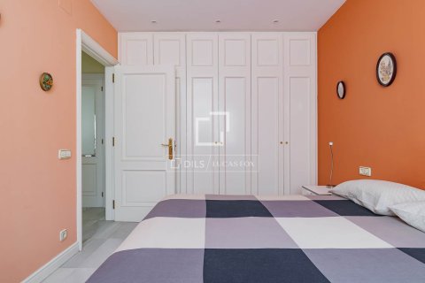 7 chambres villa à vendre à Vilassar de Dalt, Barcelona, Catalonia, Spain № 3922 - photo 26