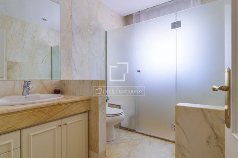 7 chambres villa à vendre à Vilassar de Dalt, Barcelona, Catalonia, Spain № 3922 - photo 28