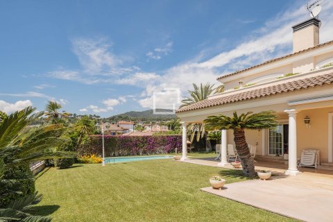 7 chambres villa à vendre à Vilassar de Dalt, Barcelona, Catalonia, Spain № 3922 - photo 4