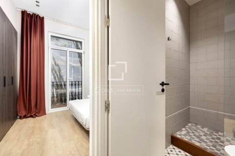 2 chambres apartment à vendre à Barcelona, Catalonia, Spain № 3921 - photo 22