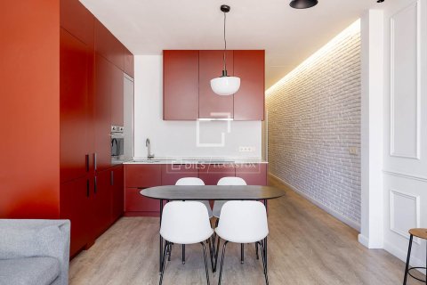 2 chambres apartment à vendre à Barcelona, Catalonia, Spain № 3921 - photo 17