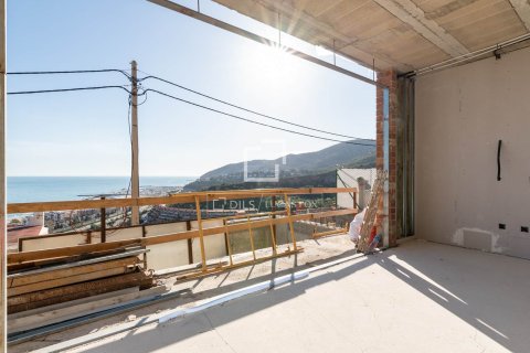 4 chambres villa à vendre à Castelldefels, Barcelona, Catalonia, Spain № 3925 - photo 3