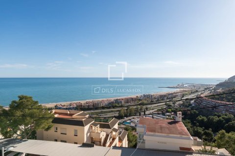 4 chambres villa à vendre à Castelldefels, Barcelona, Catalonia, Spain № 3925