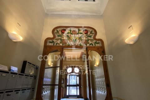 2 bedrooms apartment for sale in Barcelona, Catalonia, Spain № 5327 - photo 13