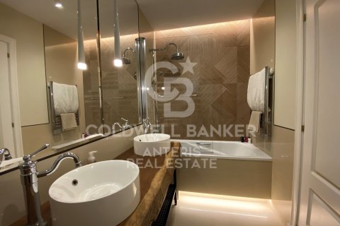 2 bedrooms apartment for sale in Barcelona, Catalonia, Spain № 5327 - photo 9