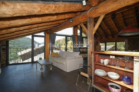 Villa de 4 dormitorios en venta en Principado De Andorra (Ninguna Poblacion Tiene C.P.), Lérida, Cataluña, Spain № 5325 - foto 8