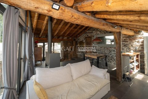 Villa de 4 dormitorios en venta en Principado De Andorra (Ninguna Poblacion Tiene C.P.), Lérida, Cataluña, Spain № 5325 - foto 6