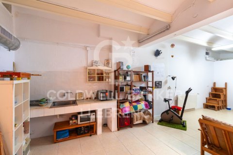 230 sq.m. commercial property for sale in Sant Cugat Del Valles, Barcelona, Catalonia, Spain № 5323 - photo 11