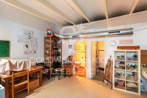 230 sq.m. commercial property for sale in Sant Cugat Del Valles, Barcelona, Catalonia, Spain № 5323 - photo 9