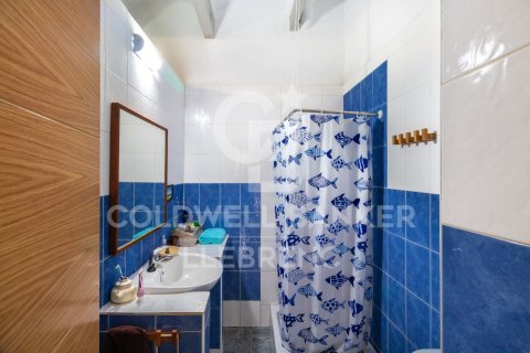 230 sq.m. commercial property for sale in Sant Cugat Del Valles, Barcelona, Catalonia, Spain № 5323 - photo 24