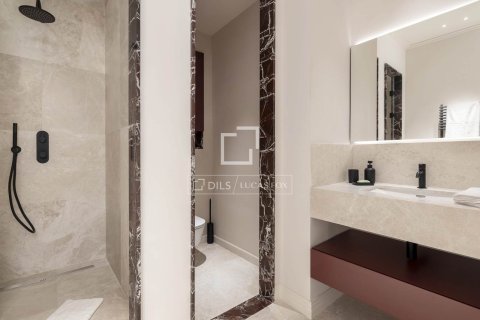 4 chambres apartment à louer à Barcelona, Catalonia, Spain № 3762 - photo 30