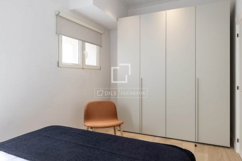 4 chambres apartment à louer à Barcelona, Catalonia, Spain № 3762 - photo 25