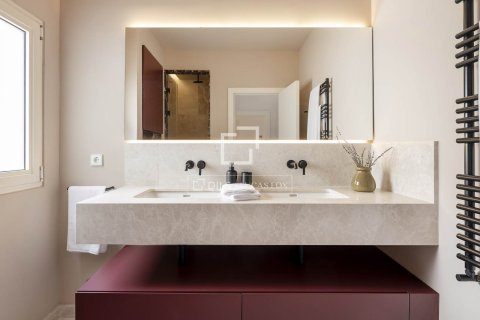 4 chambres apartment à louer à Barcelona, Catalonia, Spain № 3762 - photo 19