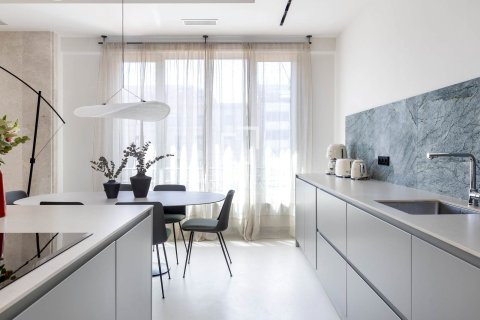 4 chambres apartment à louer à Barcelona, Catalonia, Spain № 3762 - photo 8